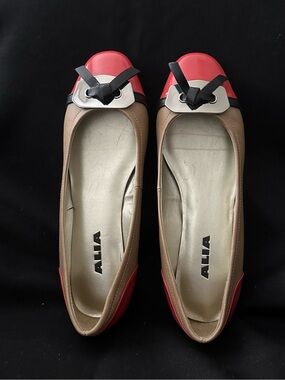 Alia Red and Tan Ballet Flats with Black Bow Detail